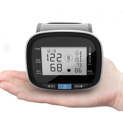 ISO13485 21.5cm مانیتور فشار خون مچ دست نوسان سنج با پالس اکسی متر